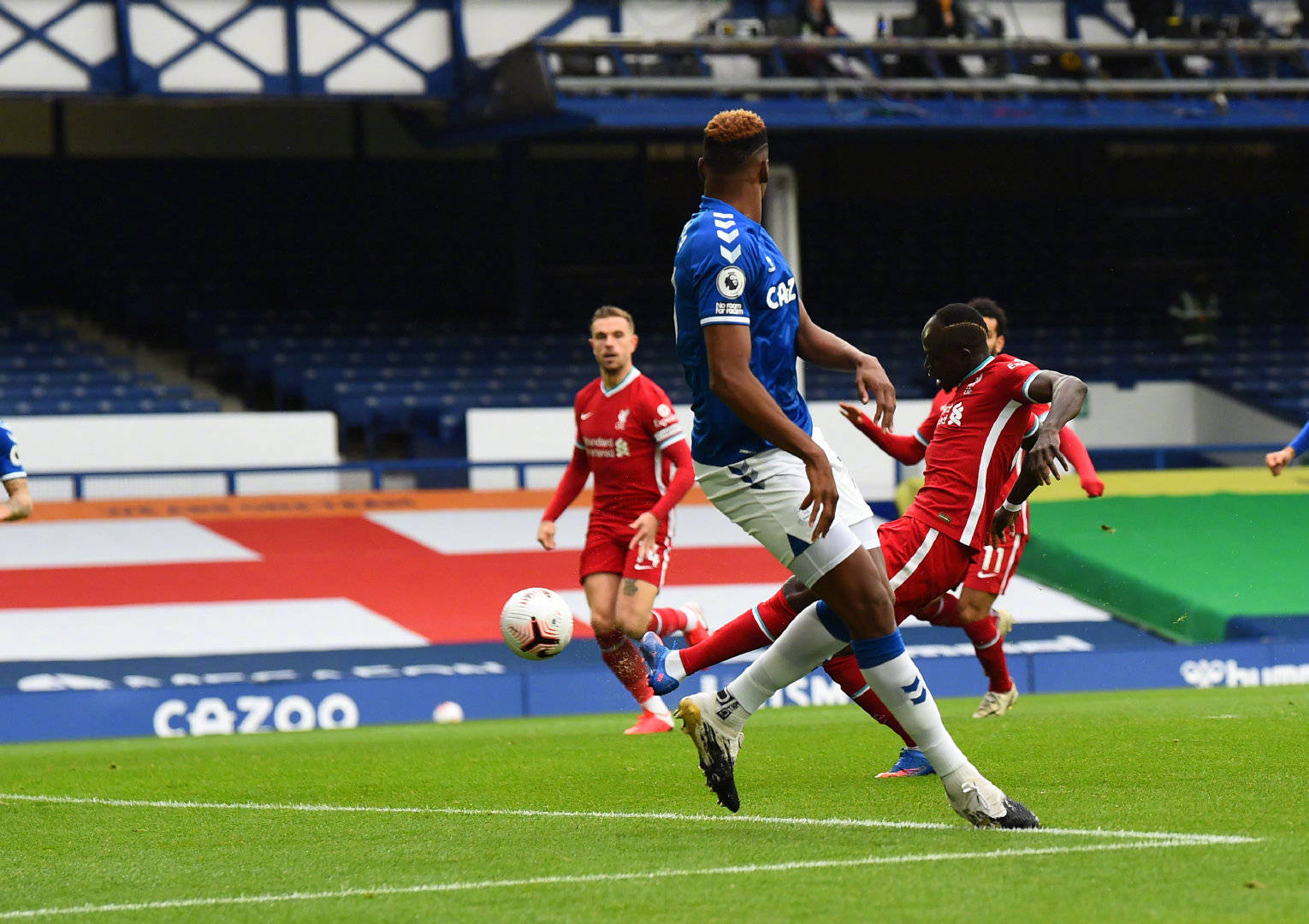 长向球迷传 长向球迷传