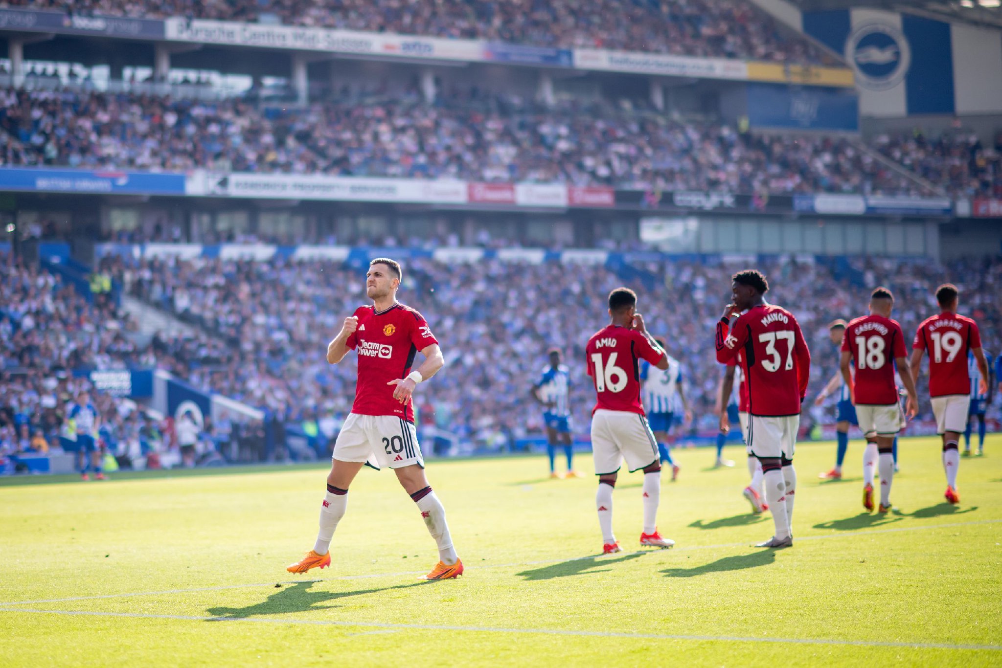 锡伯杜执教 锡伯杜执教